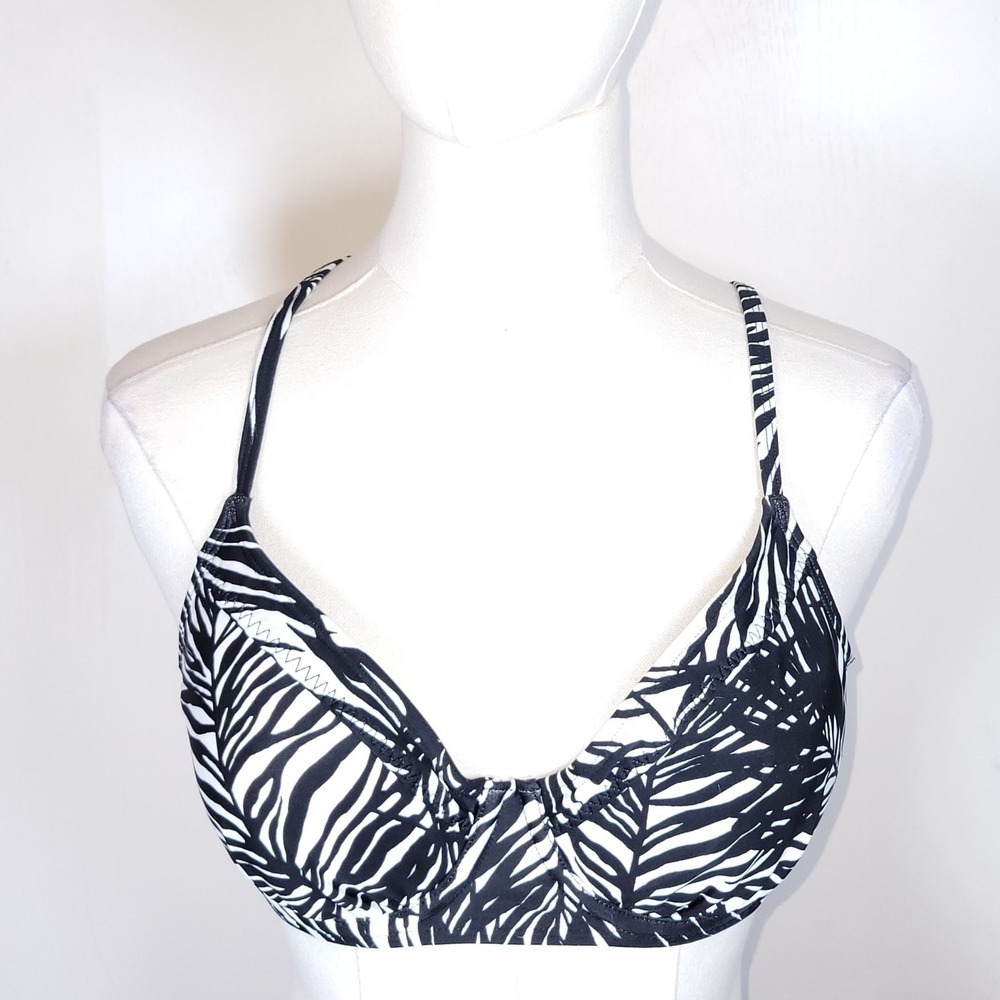 Athleta Zebra Print Bikini Top Size 34 B/C Animal Print Swimwear